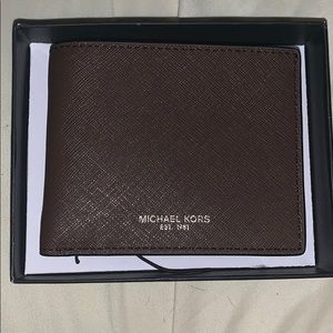 Brown leather Michael Kors wallet